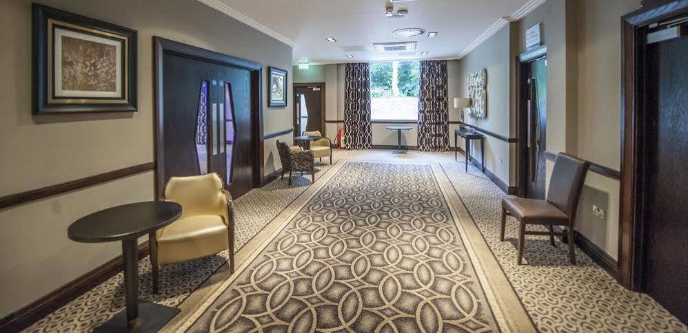 Parklands Hotel & Country Club Ньютон-Мернс Экстерьер фото