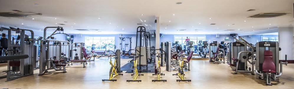 Parklands Hotel & Country Club Ньютон-Мернс Экстерьер фото