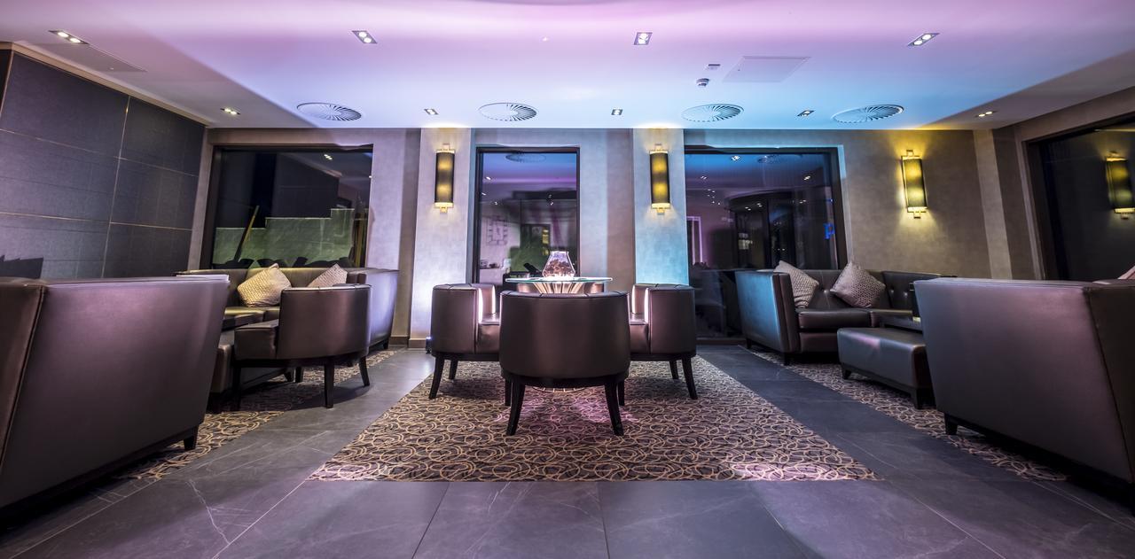 Parklands Hotel & Country Club Ньютон-Мернс Экстерьер фото