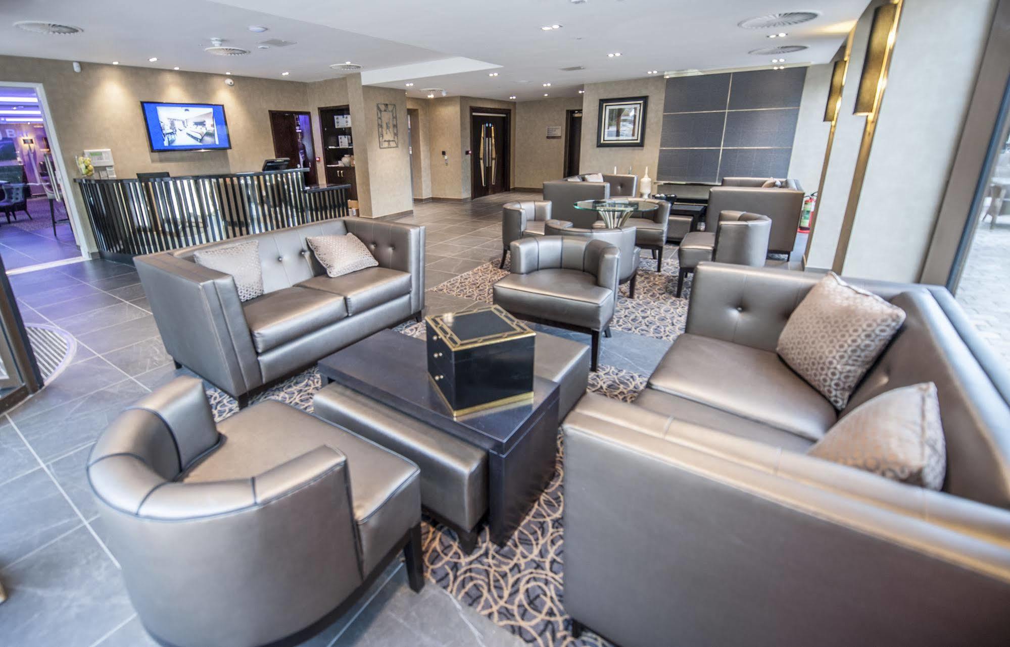 Parklands Hotel & Country Club Ньютон-Мернс Экстерьер фото