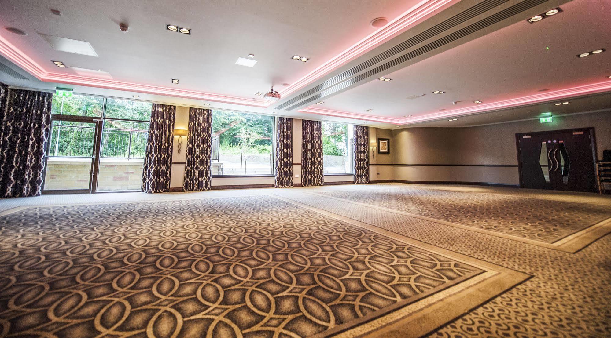 Parklands Hotel & Country Club Ньютон-Мернс Экстерьер фото